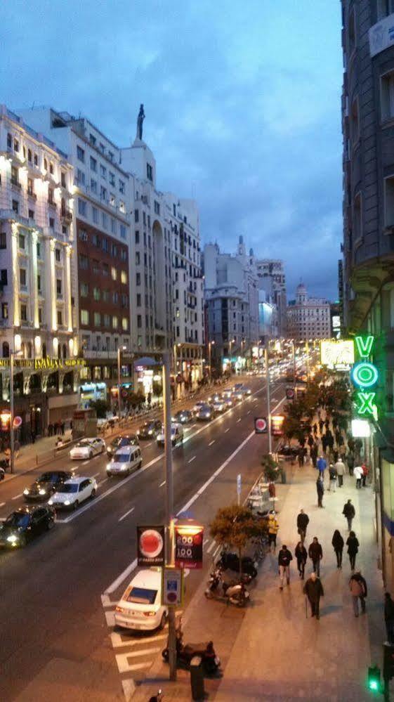 Hostal Buenos Aires มาดริด ภายนอก รูปภาพ
