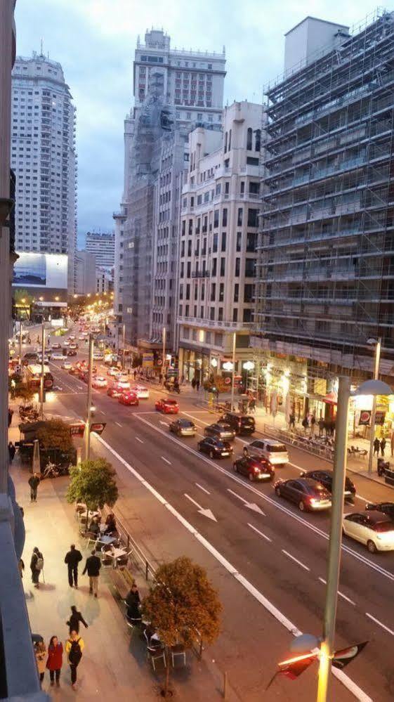 Hostal Buenos Aires มาดริด ภายนอก รูปภาพ
